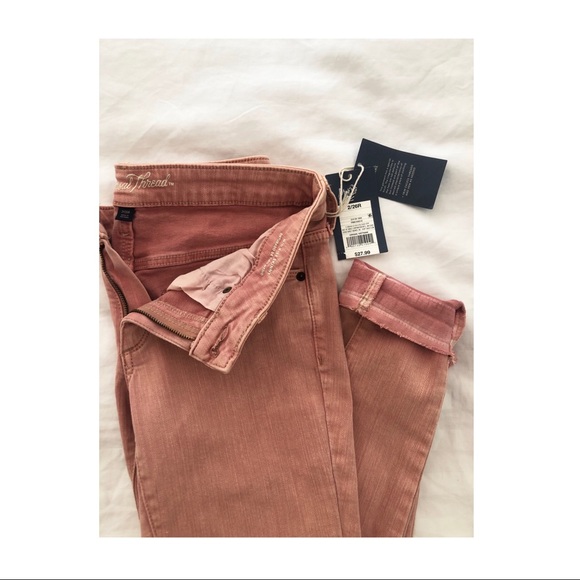 Universal Thread Pink Skinny Jeans - Picture 3 of 5